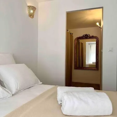 Apartment Lou Paseo : Brocante Centre Historique L'Isle-sur-la-Sorgue