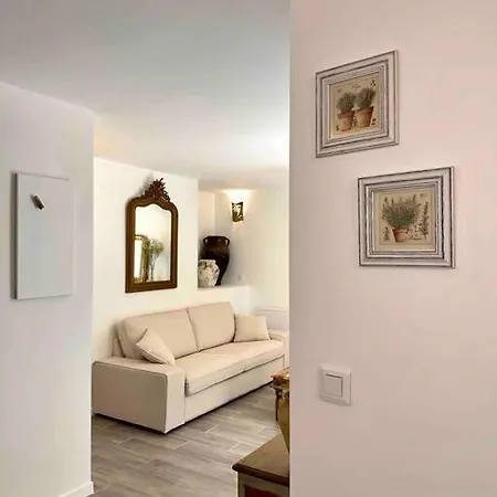 Lou Paseo : Brocante Centre Historique Apartment L'Isle-sur-la-Sorgue